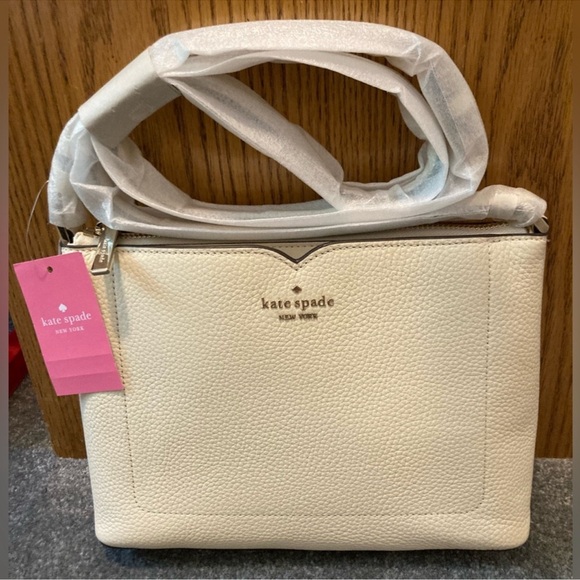 Kate Spade Harlow “Buttermilk” Colored Pebbled Leather Crossbody Bag NWT